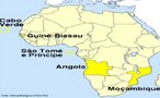 Mapa do continente africano que localiza as regiões colonizadas pelos portugueses.<br><br/> Palavras-chave: imperialismo, África, Portugal, dominação.