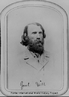 A Guerra de Secesso (ou guerra civil americana) ocorreu nos Estados Unidos da Amrica entre 1861 e 1865. Foi o conflito que causou mais mortes de norte-americanos, num total de estimado em 970 mil pessoas, cerca de 3% da populao americana  poca. A Guerra de Secesso consistiu na luta entre 11 Estados Confederados do Sul latifundirio, aristocrata e defensor da escravido, contra os Estados do Norte industrializado, onde a escravido tinha um peso econmico bem menor do que no Sul. Em 1861, ano do incio da guerra, o pas consistia em 19 estados livres, onde a escravido era proibida, e 15 estados onde a escravido era permitida. <br><br/> Palavras-chave: relaes de poder, relaes culturais, EUA, guerra civil, escravido.