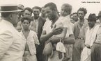 Getlio Dorneles Vargas se tornou presidente do Brasil aps a Revoluo de 1930, que ps fim  Repblica Velha depondo seu 13 e ltimo presidente da Repblica Washington Lus. Foi presidente da Repblica do Brasil em dois perodos: o primeiro teve durao de 15 anos ininterruptos (1930 a 1945) e em 1951 se tornou presidente governando at sua morte em 1954.<br><br/> Palavras-chave: relaes de poder, poder executivo, governo, repblica, Brasil, Revoluo de 1930, Estado Novo.