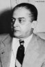 Carlos Coimbra da Luz foi presidente do Brasil por apenas 4 dias, assumiu o cargo interinamente entre os dias 8 e 11 de novembro de 1955.<br><br/> Palavras-chave: relações de poder, poder executivo, governo, república, Brasil.